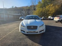 2013 Jaguar XF 2.2d [163] Luxury 4dr Auto WHITE NEW SHAPE SAT NAV SALOON Diesel 
