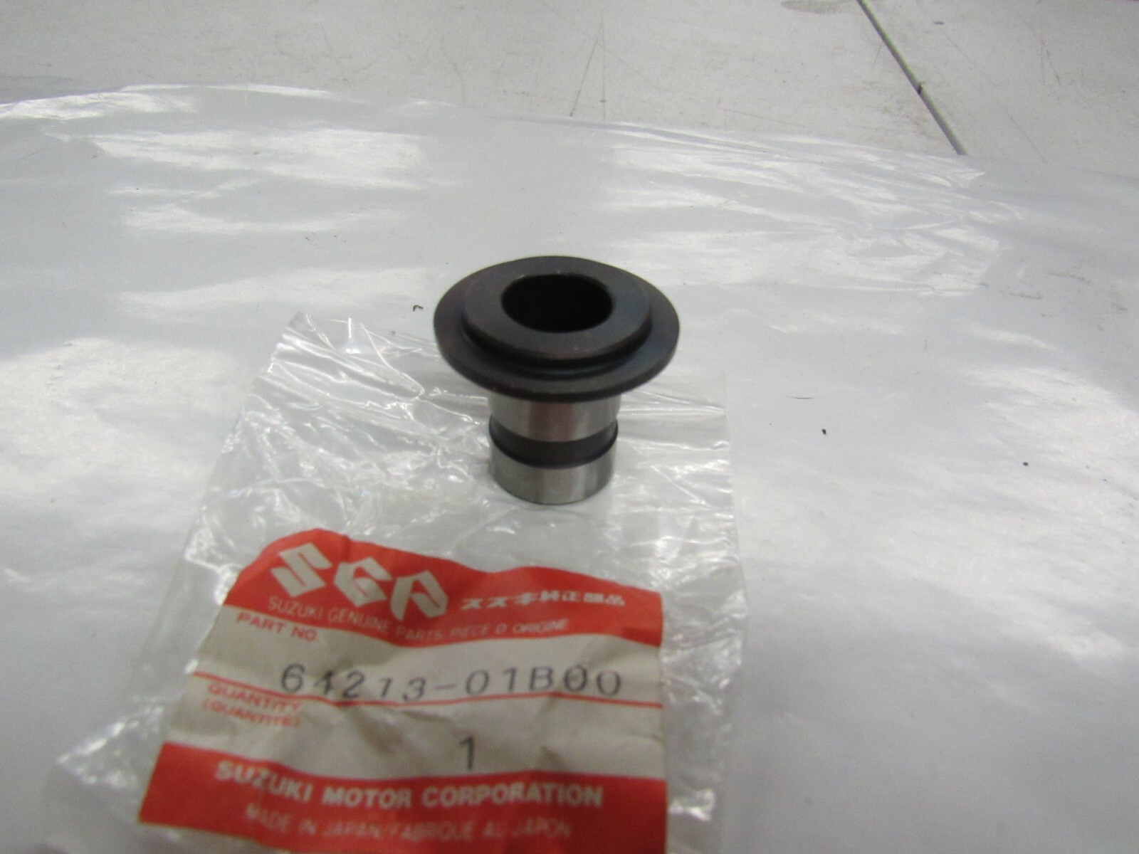 リ Suzuki RM125 nos rear hub spacer 1986-87 64213-01b00 | eBay