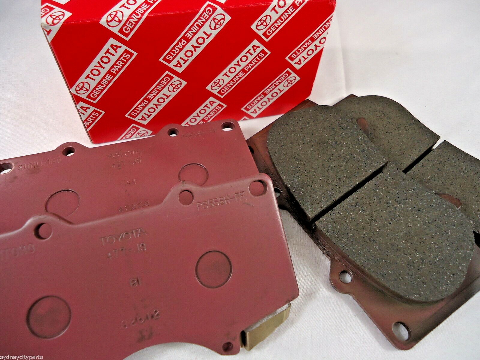 TOYOTA PRADO FRONT BRAKE PADS 120 SERIES SEPT 02 AUG 09 FJ CRUISER