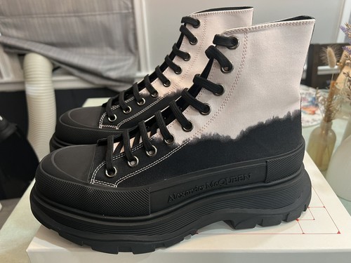 【レア】Alexander Mcqueen Tread slick ハイカット eCom-705659W4MV21070_F.jpg?v=1