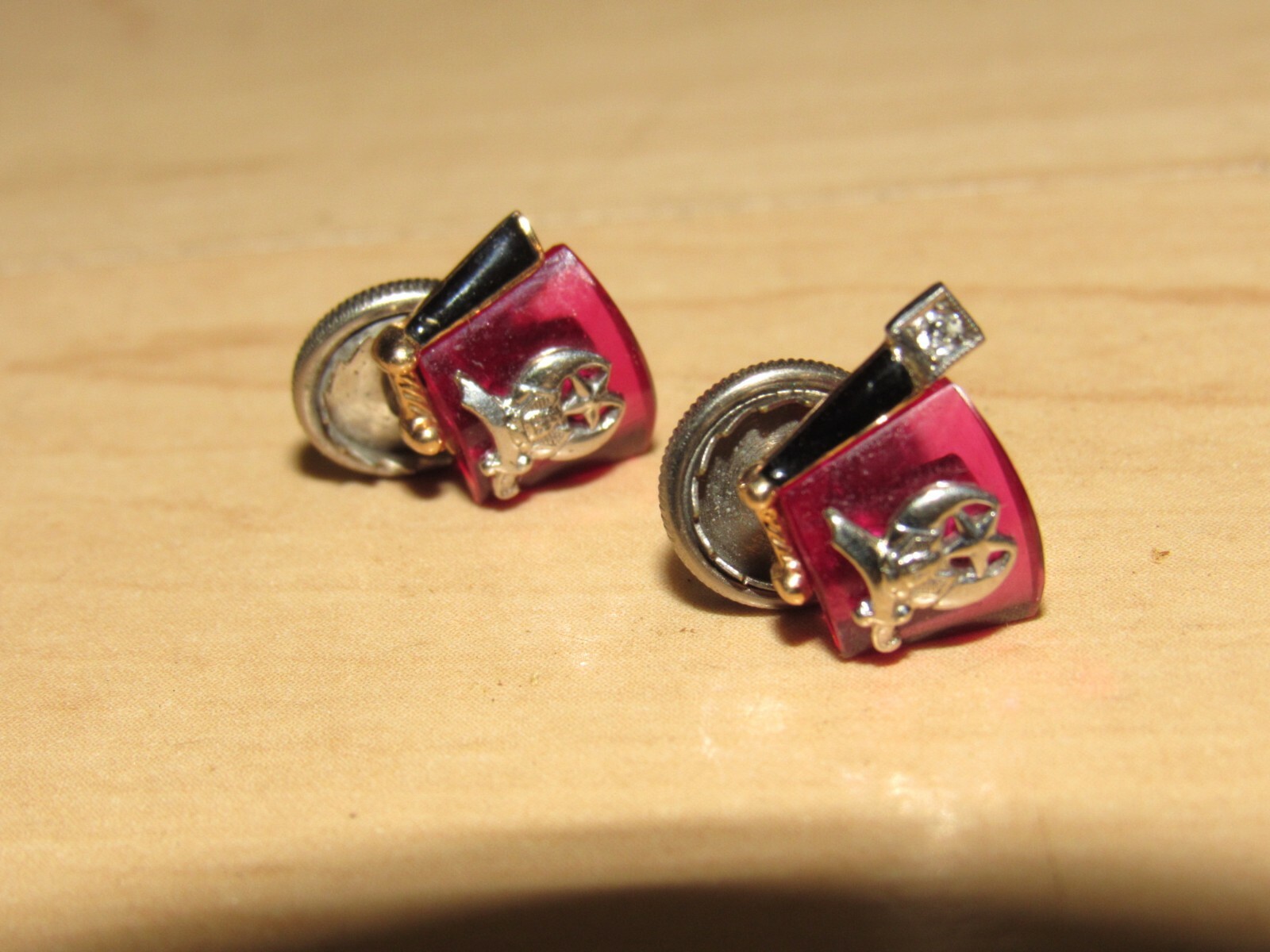 2 VINTAGE 14K SOLID GOLD DIAMOND ACCENTED MASONIC LAPEL PINS MOON STAR SWORD