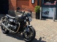 73 reg Triumph SPEED TWIN 1200 motorcycle finished in 2 tone Grey