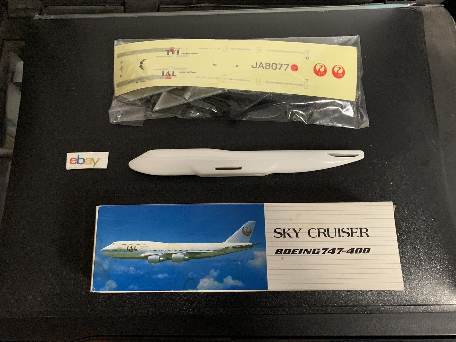 Jal Japan Airlines Boeing 747-400 Boxed Snap Fit Plastic Jal Japan Airlines Boeing 747-400 Boxed Snap Fit Plastic