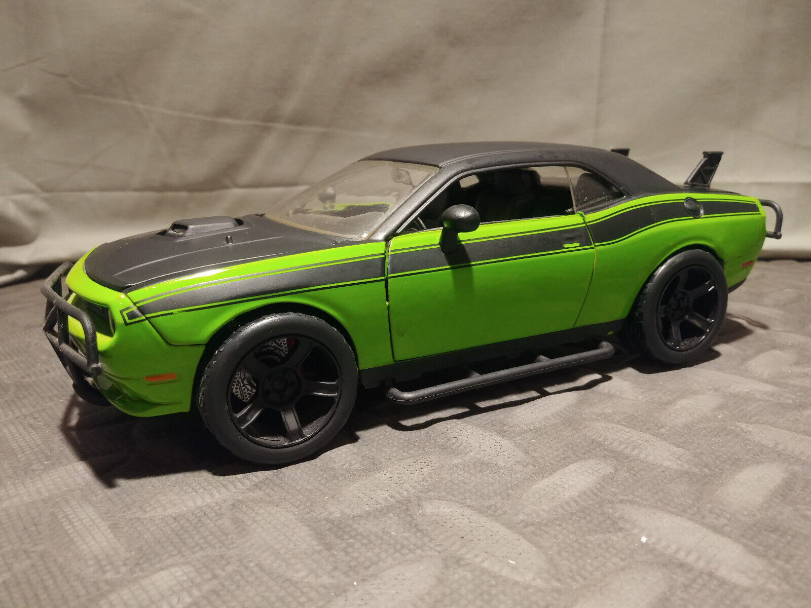 1/24 JADA TOYS FAST & FURIOUS 2011 DODGE CHALLENGER SRT8 #97232 GREEN W/BLACK | eBay 1/24 JADA TOYS FAST & FURIOUS 2011 DODGE CHALLENGER SRT8 #97232 GREEN W/BLACK | eBay