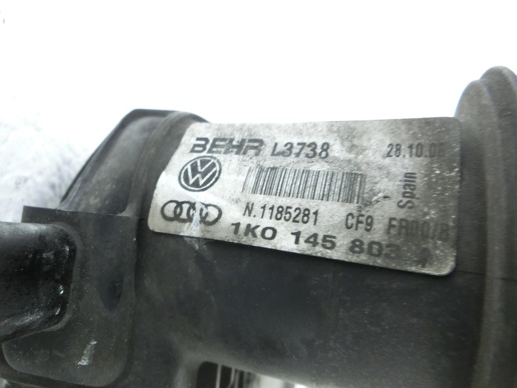 Audi TT 8J 06-10 TFSI 2,0 147KW Ladeluftkühler Kühler  - Bild 4