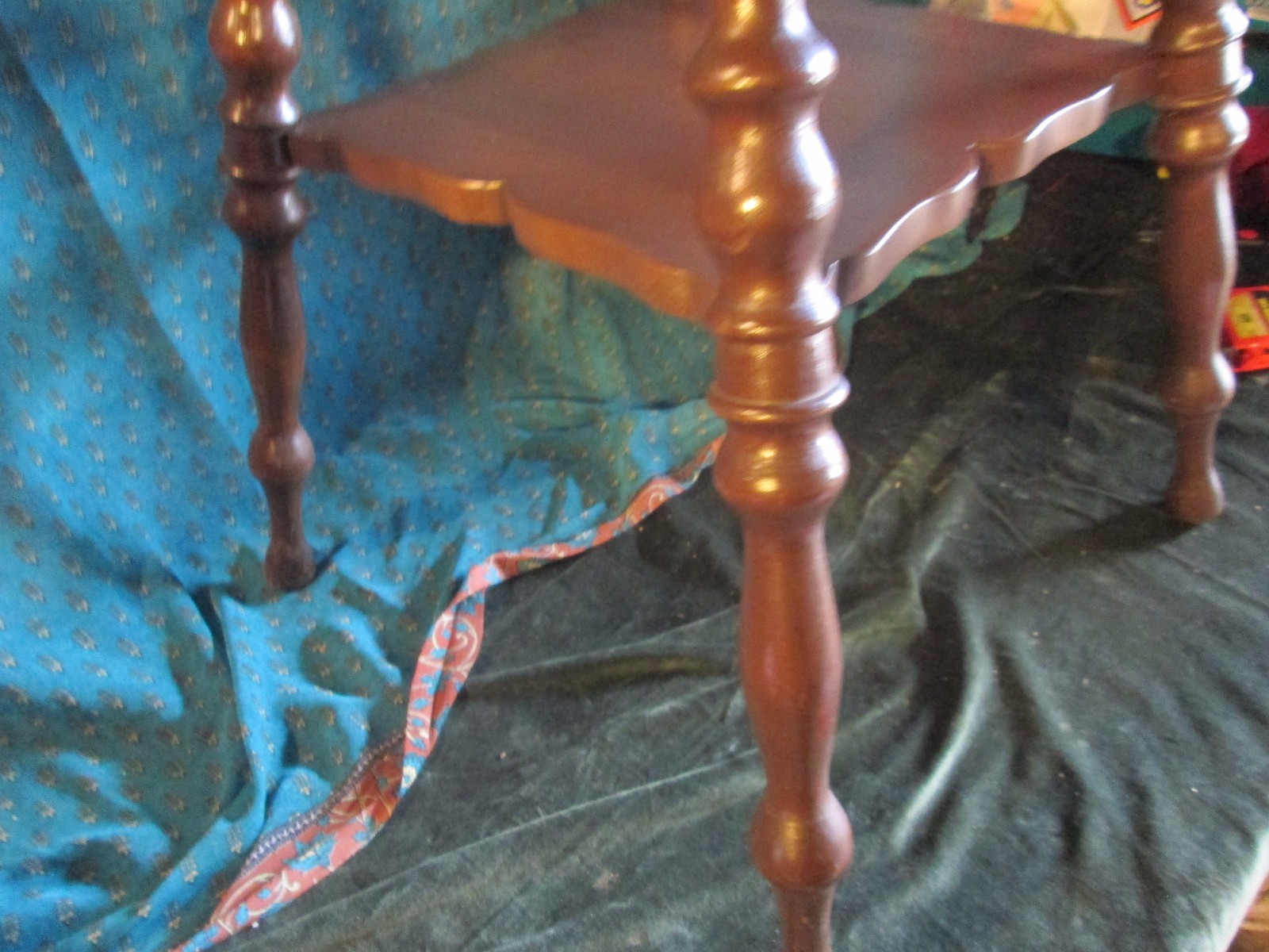 Antique Spindle Leg Victorian Wood Table