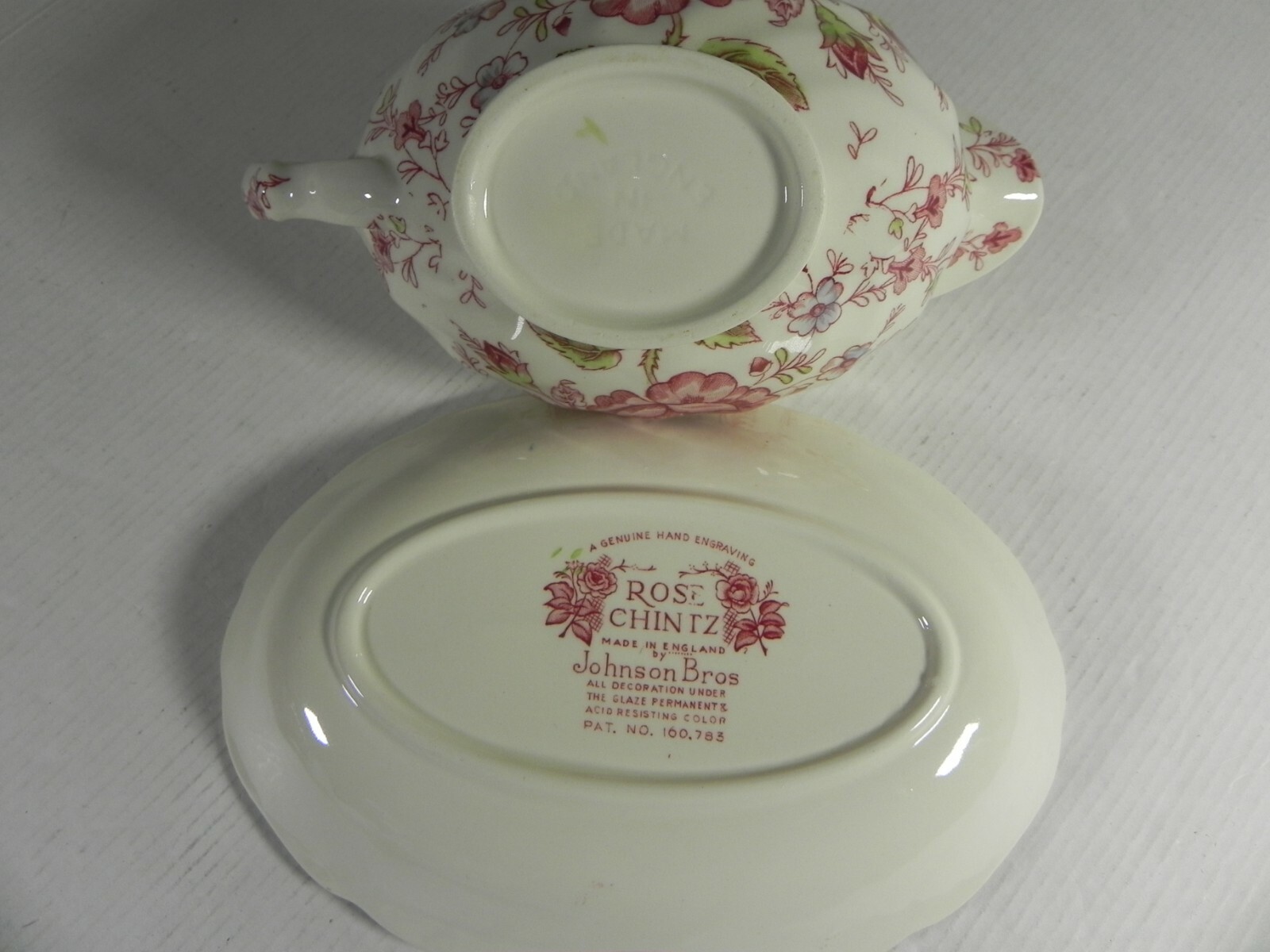 Johnson Bros pink ROSE CHINTZ Handled Gravy Boat w Undlerplate/Liner SUPERB COND