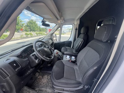 image 11 of interior