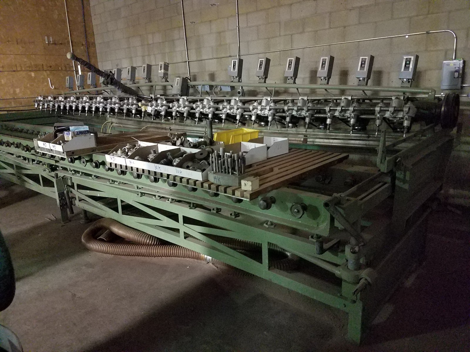 Oliver No. 308 Wood Pattern Profile Copy Carver, Copy Lathe, 32 Spindle Head