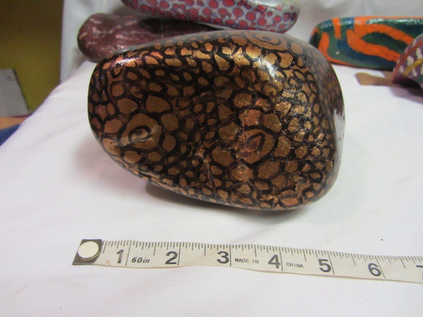 Large Hand Painted Black Gold Rock Aquarium Garden Porch Fountain Pond 6x3x6