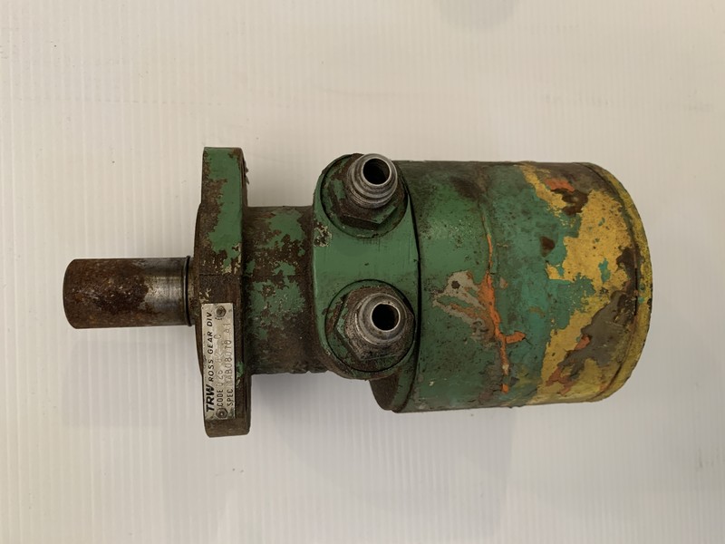 Trw Hydraulic Motors Surplus Industrial Equipment