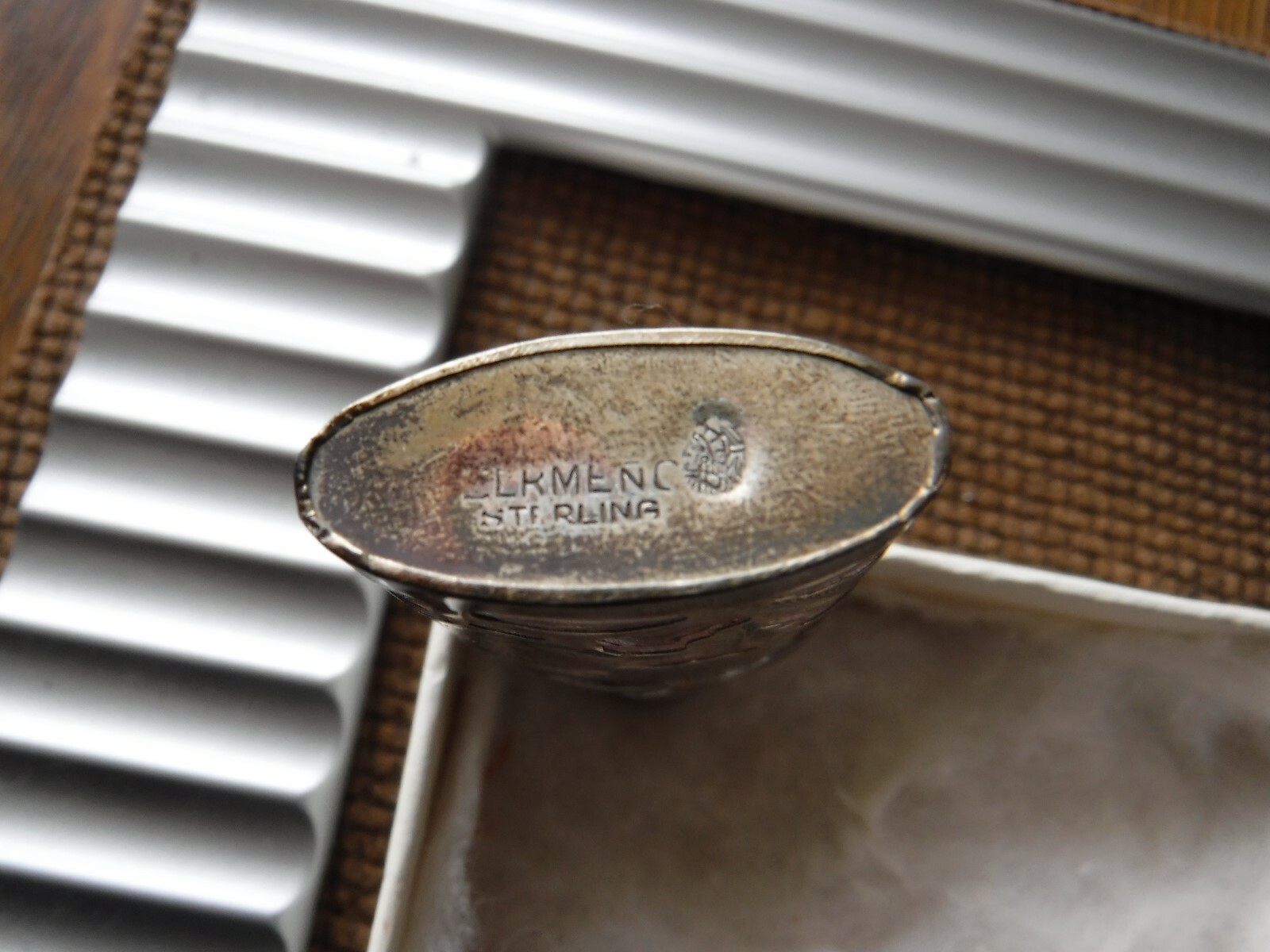 STERLING SILVER VINTAGE EMBOSSED METAL & GLASS PERFUME BOTTLE W/ TINY