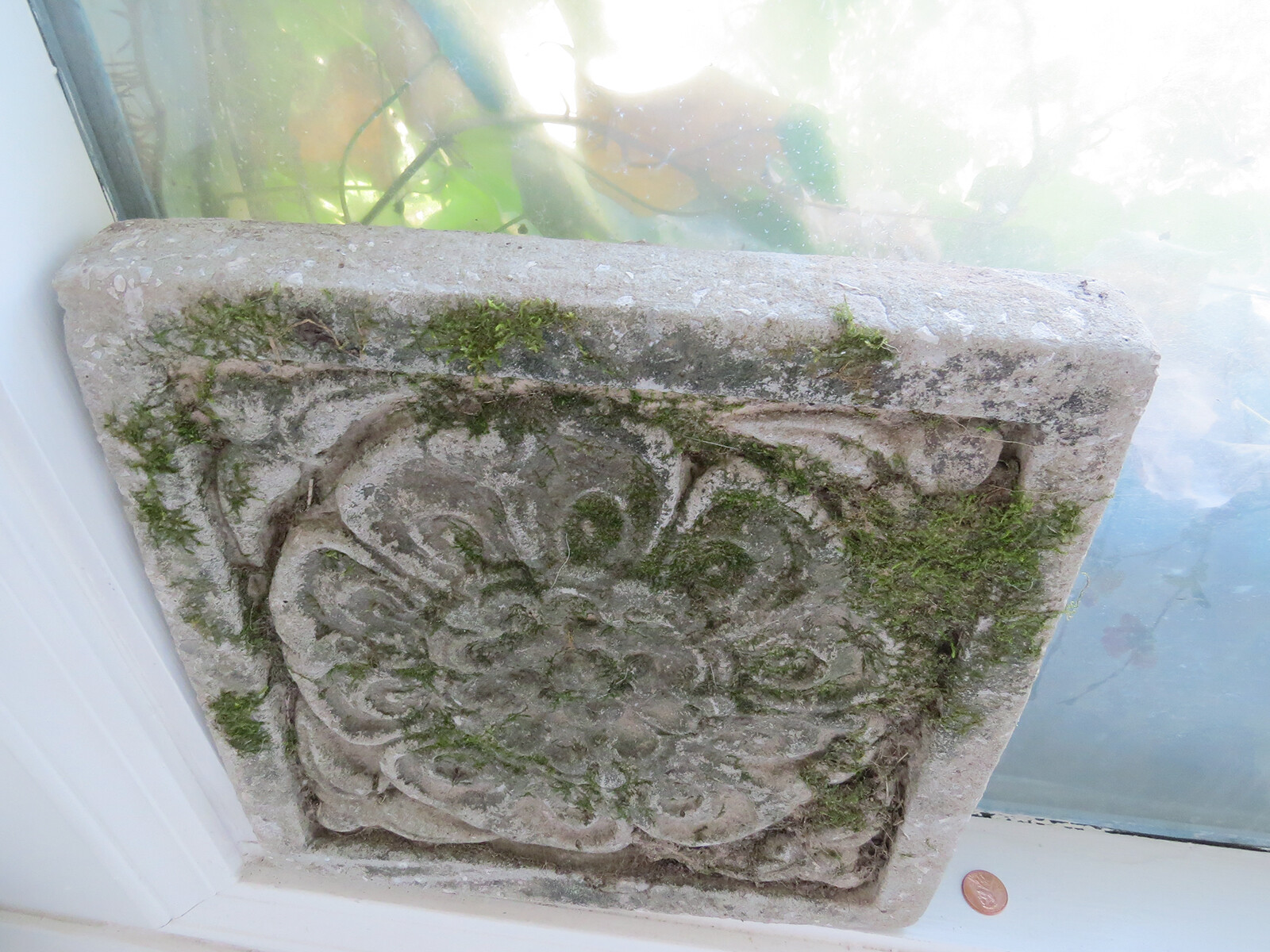 Old Mossy Ornate Garden Square Stepping Stone Wall Tile Concrete Cement