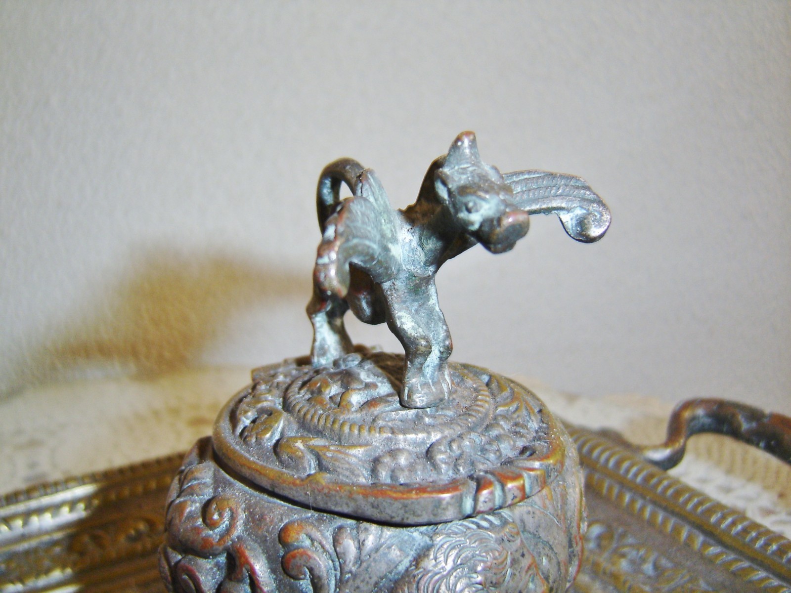 Antique Victorian Brass Double Glass Lined Ink Wells Gargoyle Lids Footed Tray