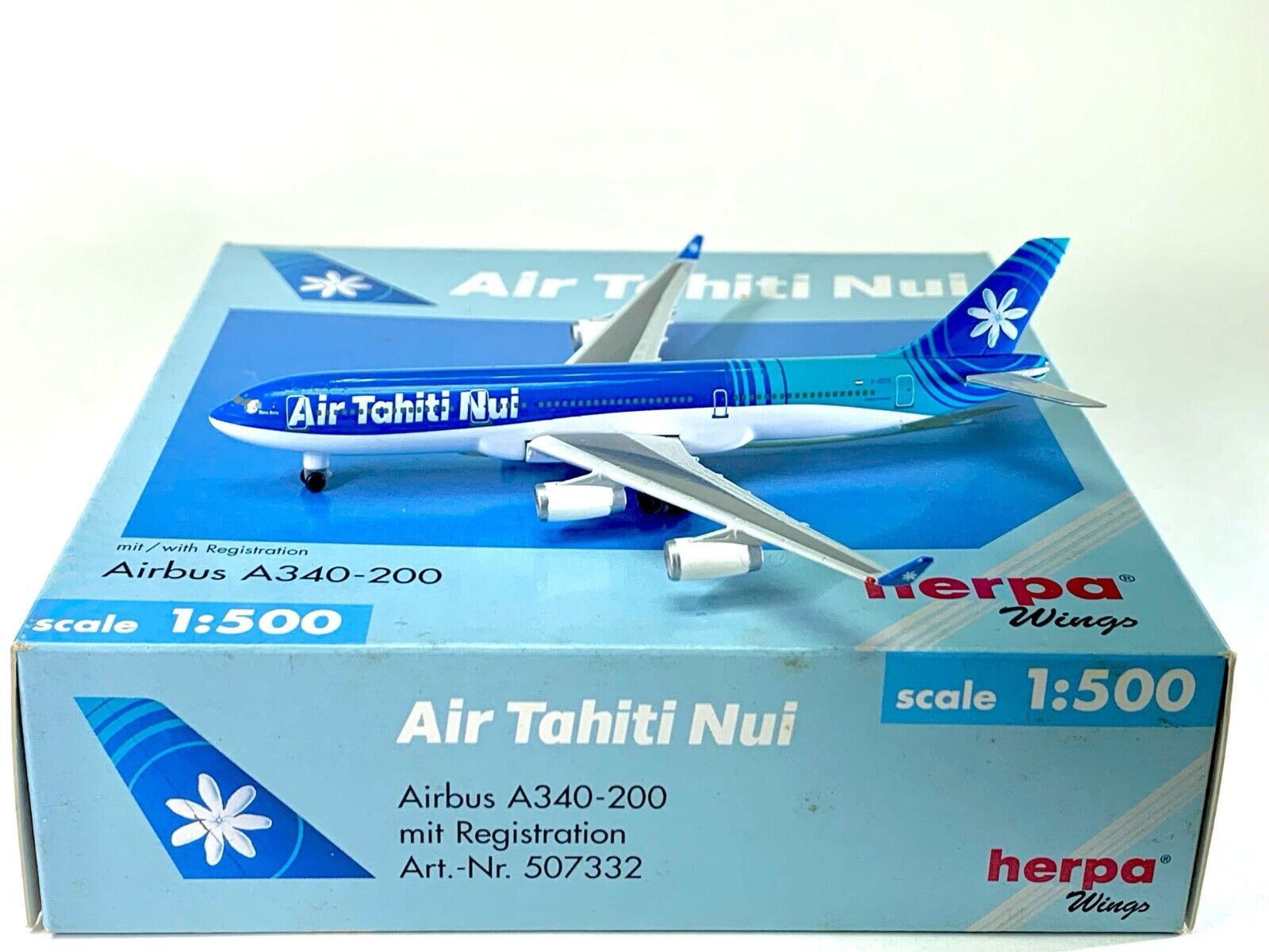 Inflight200 1:200 Air Tahiti Nui Airbus A340-211 F-OITN