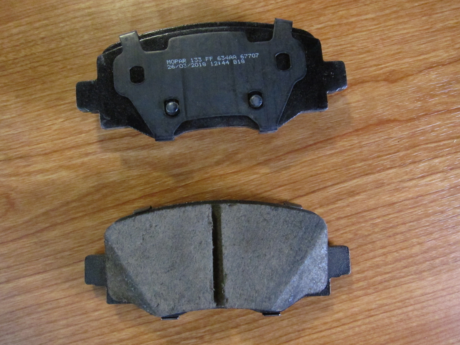 20152021 Jeep Renegade Replacement Front and Rear Brake Pads New Mopar