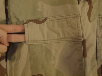 US Modified DCU Three Color Desert Camo BDU Jacket, Size Small Regular