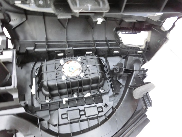 Peugeot 508 I 8D 10-14 Armaturenbrett Panel komplett Peugeot 508 I 8D 10-14 20.11.2012 FA0641ZE gebraucht Bild 13
