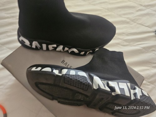【BALENCIAGA】 Speed Graffiti Sneakers Balenciaga Speed 2.0 Lace-Up Graffiti Recycled Knit Sneakers