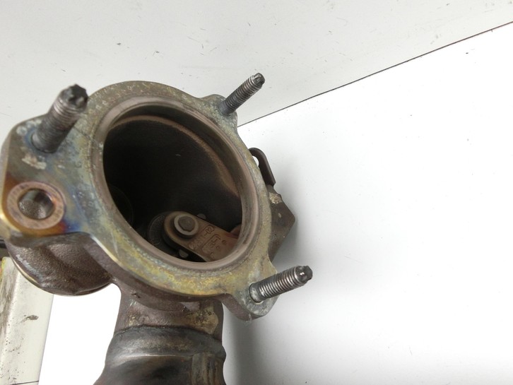 Mercedes W176 A180 15-18 1,6 85KW 270.910 Abgaskrümmer Mercedes W176 A180 15-18 19.10.2016 G1790106 21133-04 gebraucht Vorschau 3