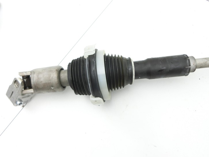Mercedes S205 W205 14-18 Kreuzgelenk Lenkspindel für Lenksäule Mercedes S205 W205 14-18 16.04.2015 A2054620478 gebraucht Vorschau 5