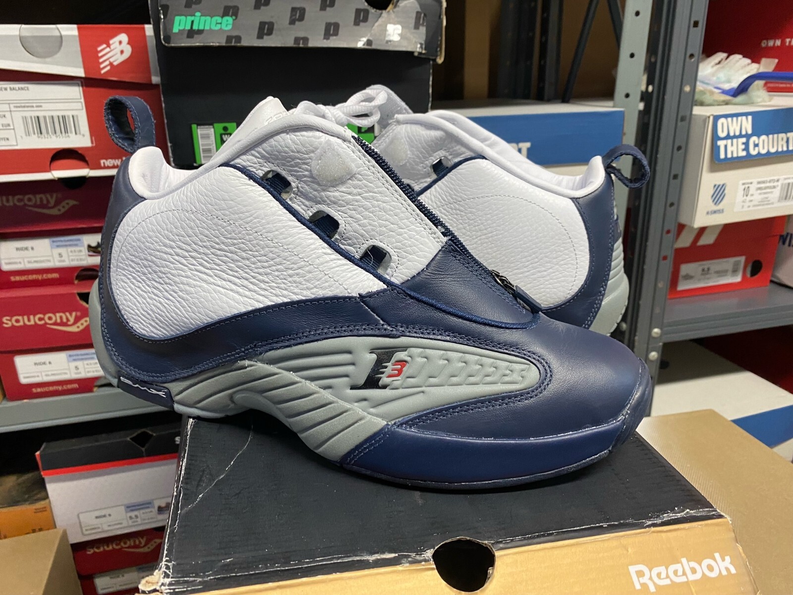 Reebok Answer IV Mens Blue Leather Zipper Athletic