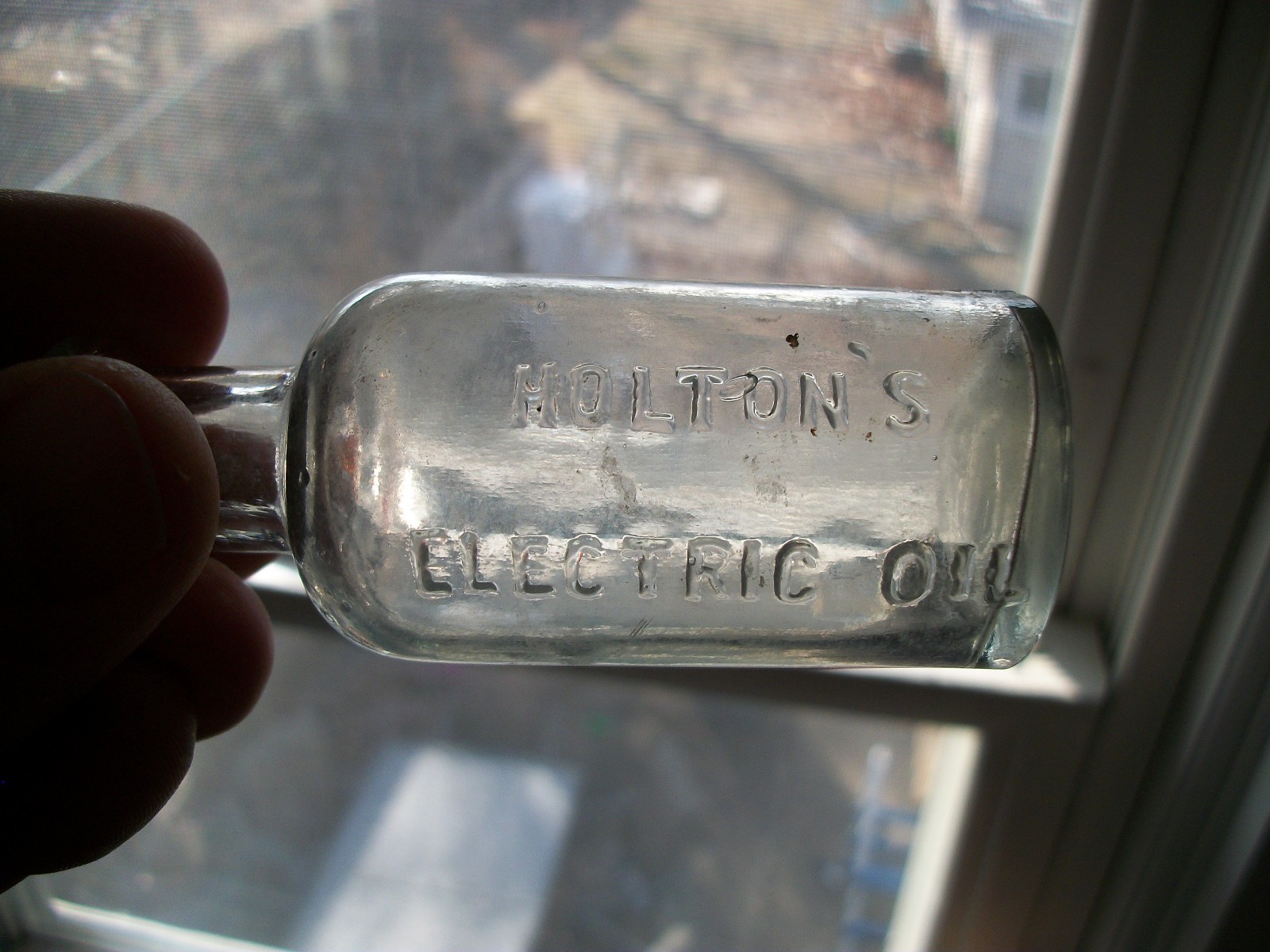 HOLTON'S ELECTRIC OIL CLEAR MOLD BLOWN BOTTLE FOR MUSICAL INSTRUMENT LUBRICATION