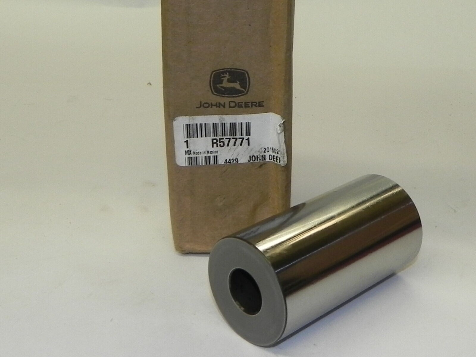 John Deere Original Equipment Sleeve - R502079 – AGNLAWN.com