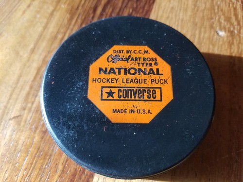 Rare Pittsburg penguins art ross - converse nhl official game hockey puck
