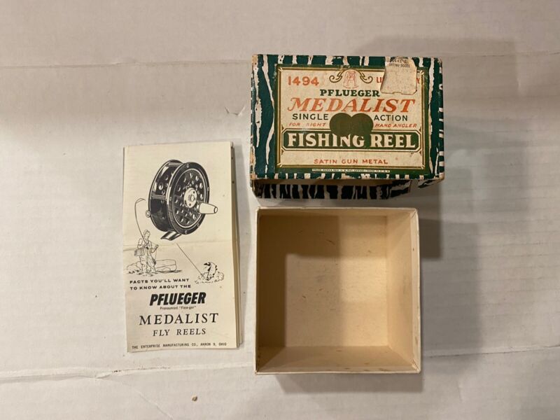 Vintage Pflueger 1494 Medalist Single-Action Fly Fishing Reel Empty Box Only -D-