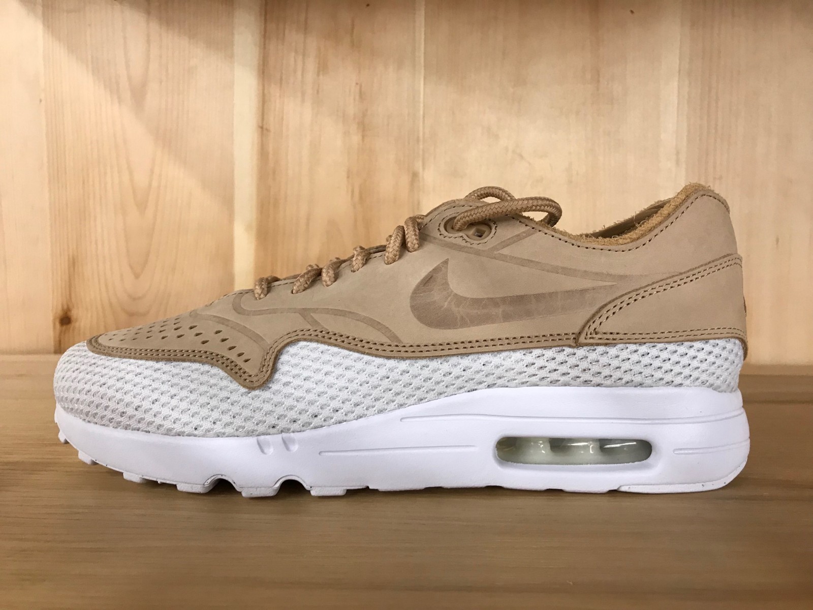 nike air max vachetta tan