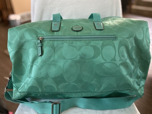 バッグ Coach Helen's Legacy Green Nubuc Duffel Current obsession: this 1997 nubuc Helen's Legacy Bag in