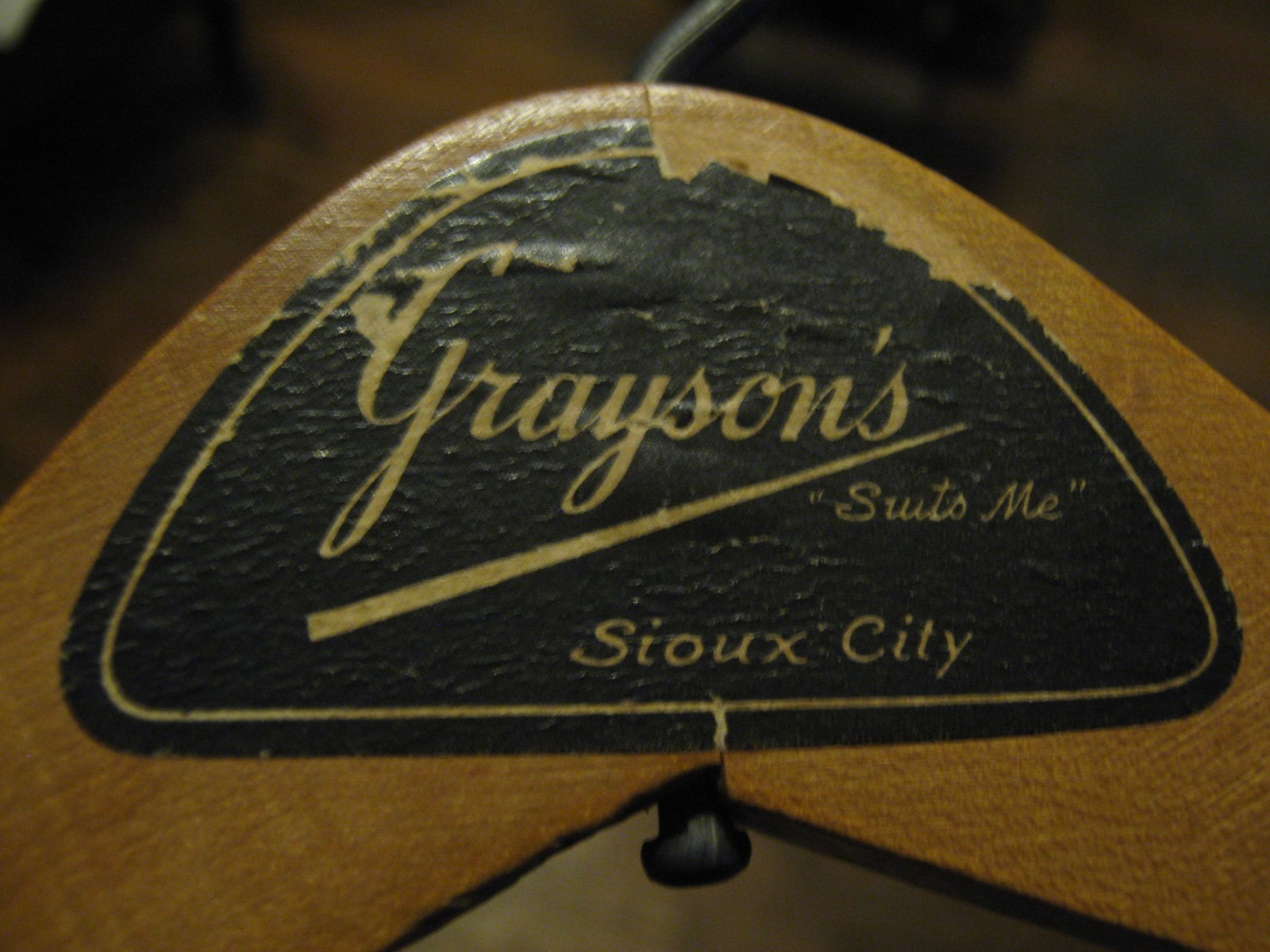 Vtg Grayson's Wood Wooden Clothes Hanger Sioux City IA