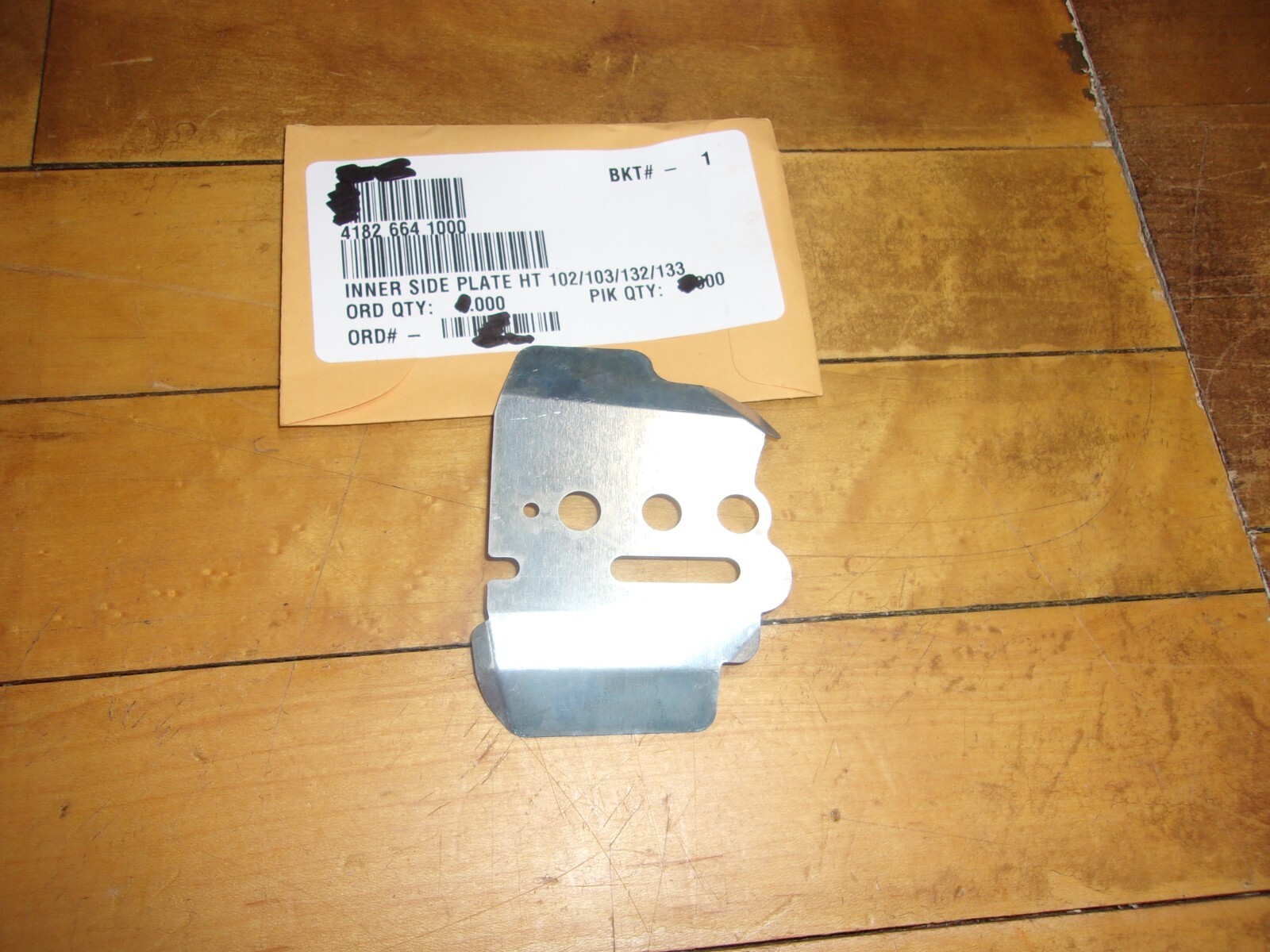 Stihl OEM Inner Chain Plate HT 102 103 132 133 4182 664 1000 Stihl OEM Inner Chain Plate HT 102 103 132 133 4182 664 1000
