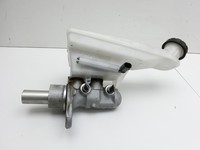 Mercedes W176 A200 12-15 Hauptbremszylinder Bremszylinder Mercedes W176 A200 12-15 05.11.2012 A2464300102 gebraucht Vorschau 2