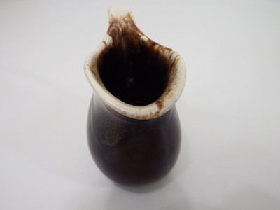 Hull Brown creamer cream holder pour spout Antique ceramic Brown Drip Cremer