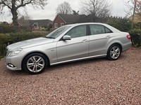 2009 Mercedes-Benz E Class E350 CDI BlueEFFICIENCY Avantgarde 4dr Tip Auto SALOO
