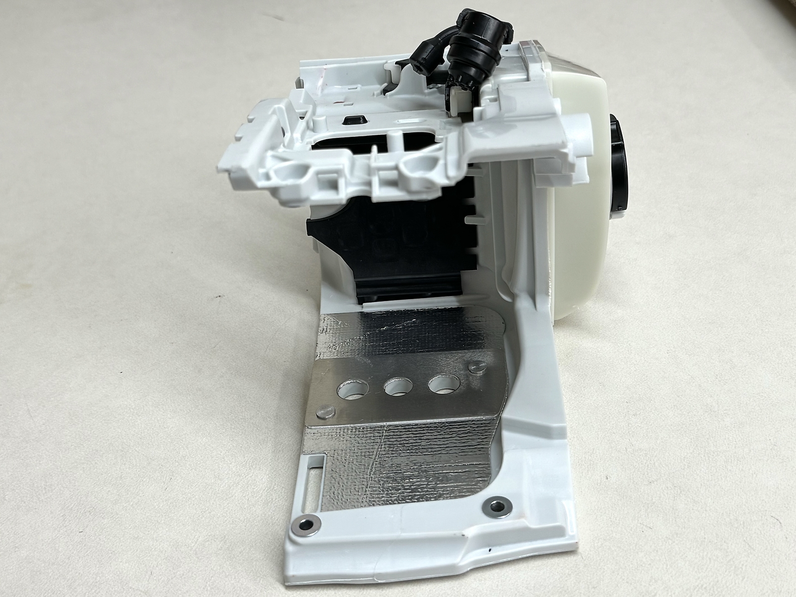 STIHL OEM TANK HOUSING 1145 350 0824 MS201 T TC-M MS201T MS201TC-M - Picture 5 of 5