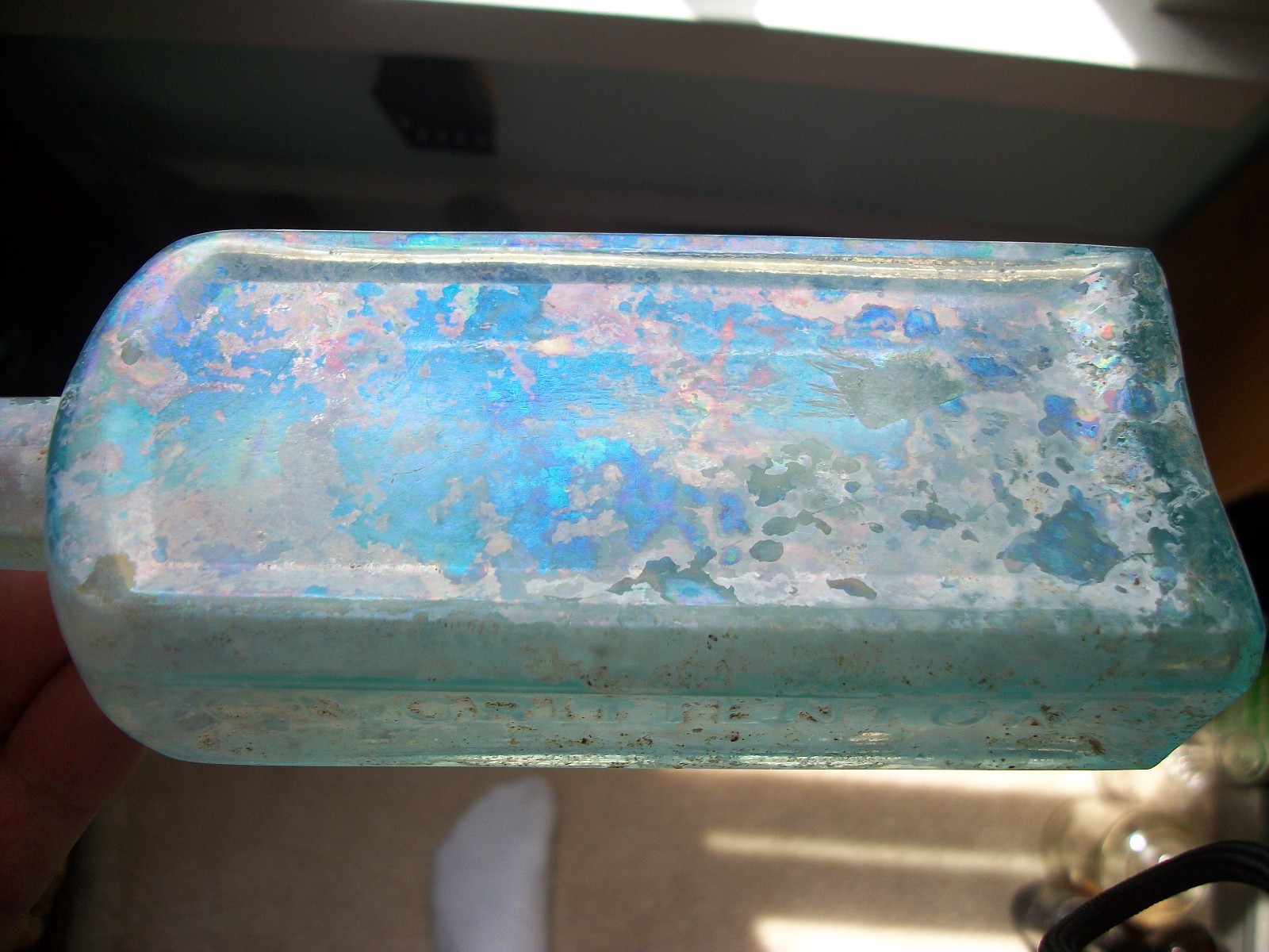 HALE'S HONEY OF HOREHOUND AND TAR CN CRITTENTON NY AQUA MED NICE PATINA