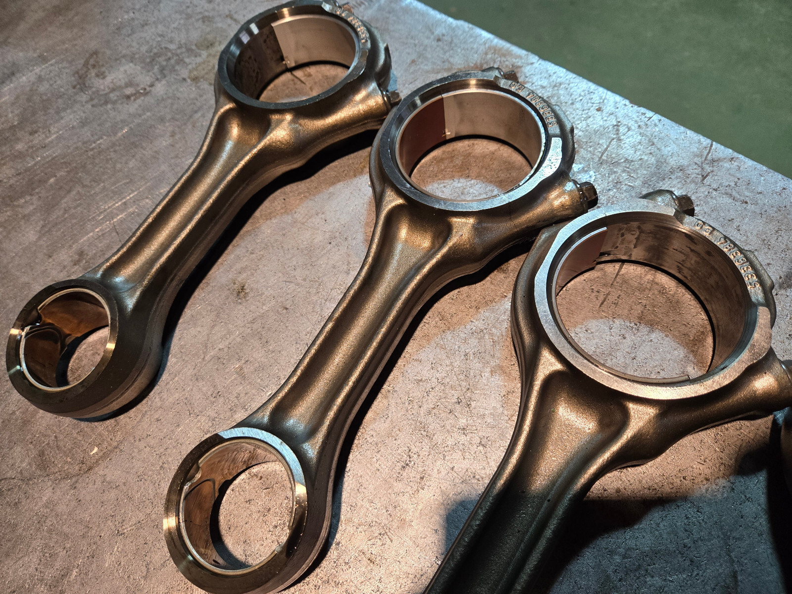 SET OF 6 - 6.7L CUMMINS 5336384 CONNECTING ROD 2019-2023 68447755AA - Picture 11 of 16