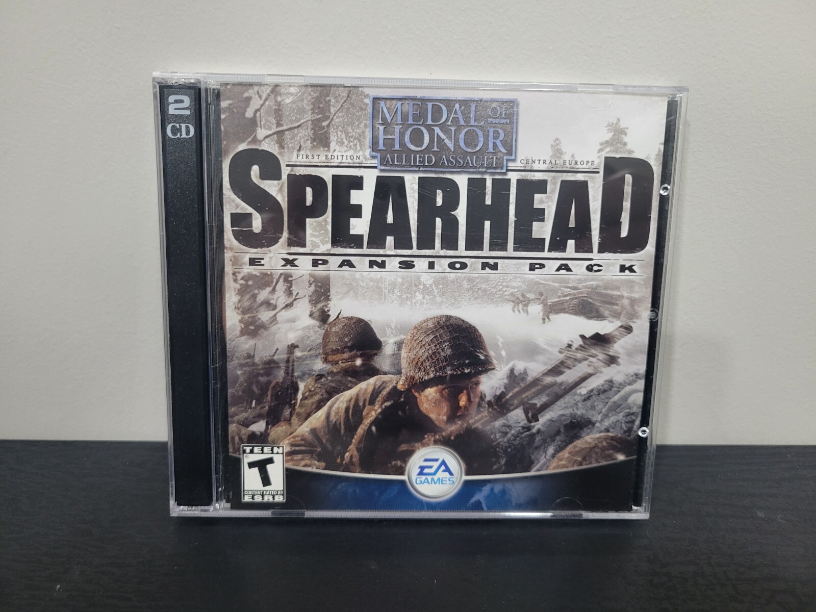 Medal Of Honor Allied Assault Spearhead Expansion PC Game 2