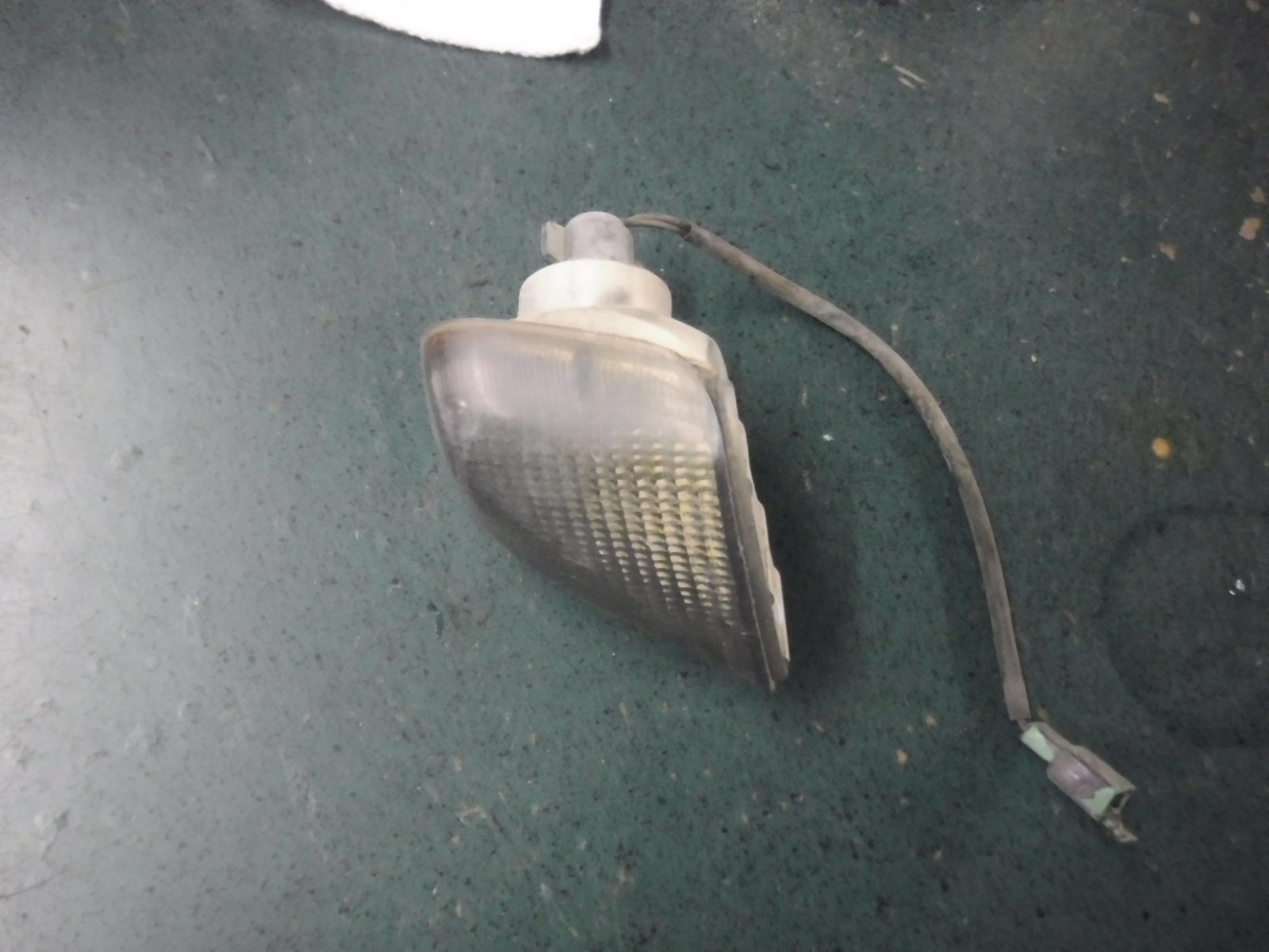 1993-2001 Kawasaki Ninja ZX11 ZX1100 OEM LH Rear Turn Signal