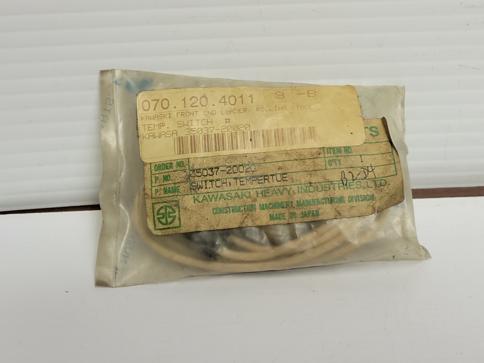 NEW KAWASAKI TEMPERATURE SWITCH 35037-20020 3503720020 | eBay