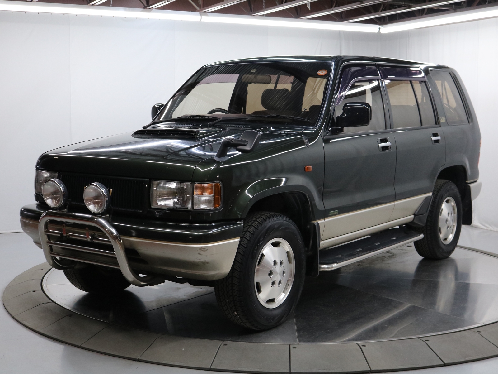 Owner 1992 Isuzu Bighorn