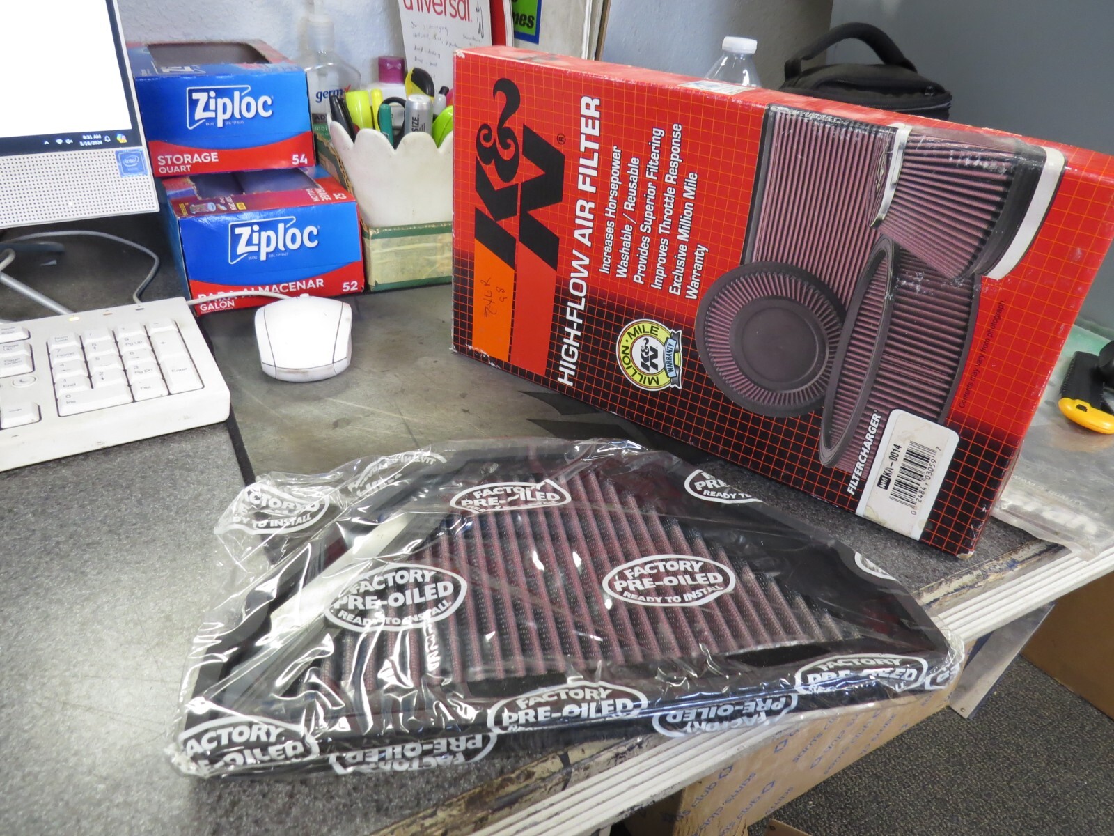 Open Box K&N High Flow Air Filter Fits: Kawasaki 1998 ZX6R