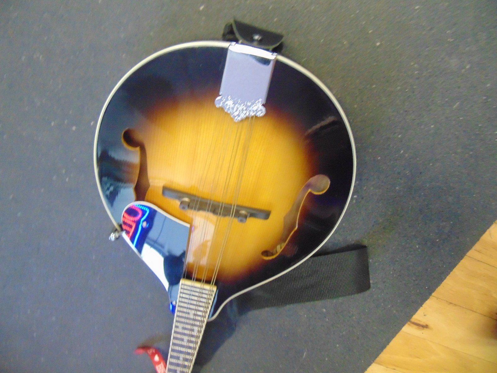 Dean Tennessee Mandolin - Acoustic Mandolin WOW IT IS A BEAUTY!!!!