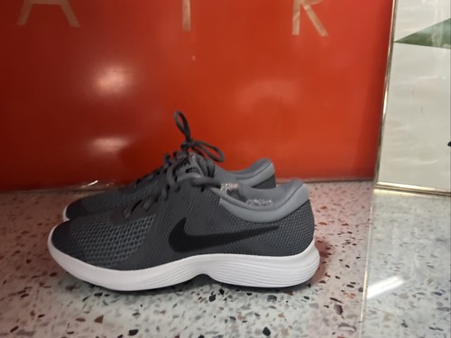 Nike Boys Revolution 943309-005 Gray Running Shoes Sneakers Size