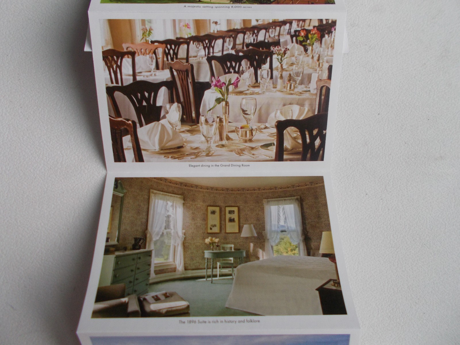 Post Card  packet '' The Grand Resort Hotel Dixville Notch The Balsams ''