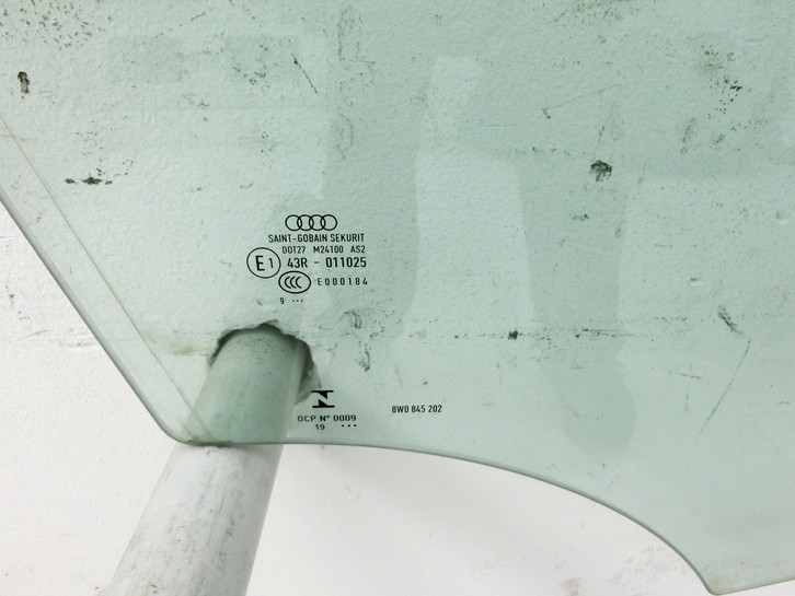 Audi A4 8W 19-24 Kombi RVK Seitenscheibe für Tür Türscheibe Rechts Vorne Audi A4 8W 19-24 27.01.2020 8W0845202 gebraucht Vorschau 2