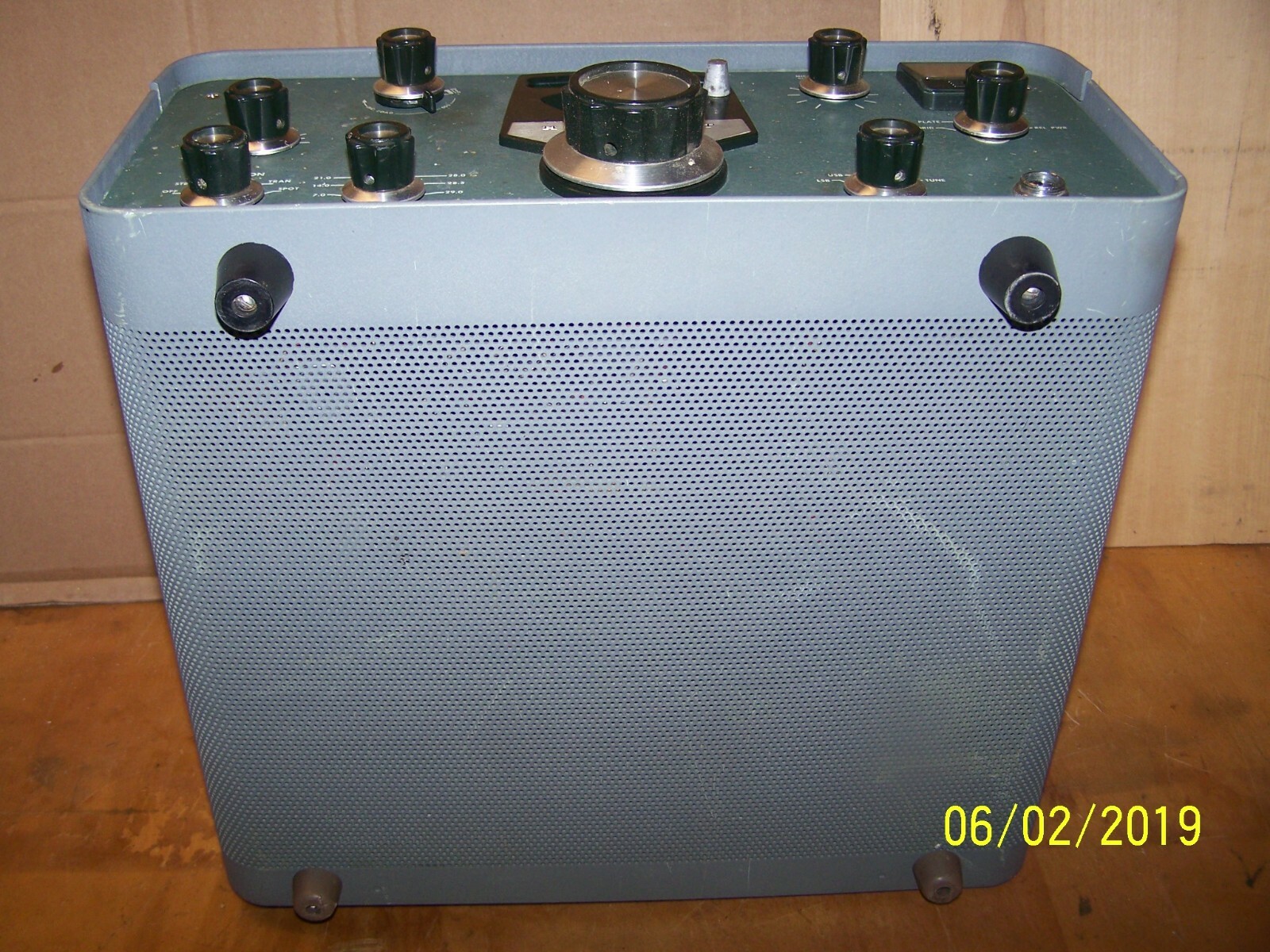 Vintage Heathkit SB400 Ham Radio Transmitter Untested